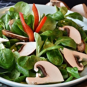 salade aux champignons et poivrons